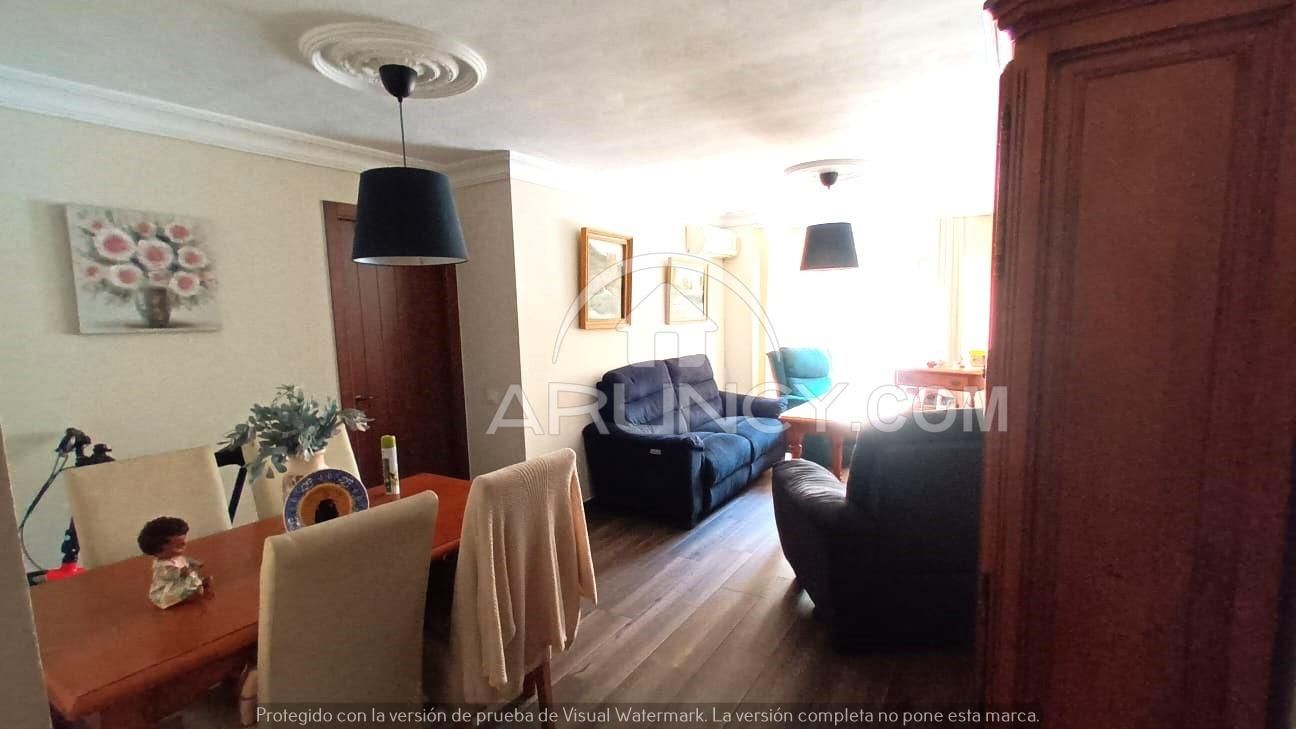 Living room of Flat for sale in Alcalá de Guadaira  with Air Conditioner and Storage room