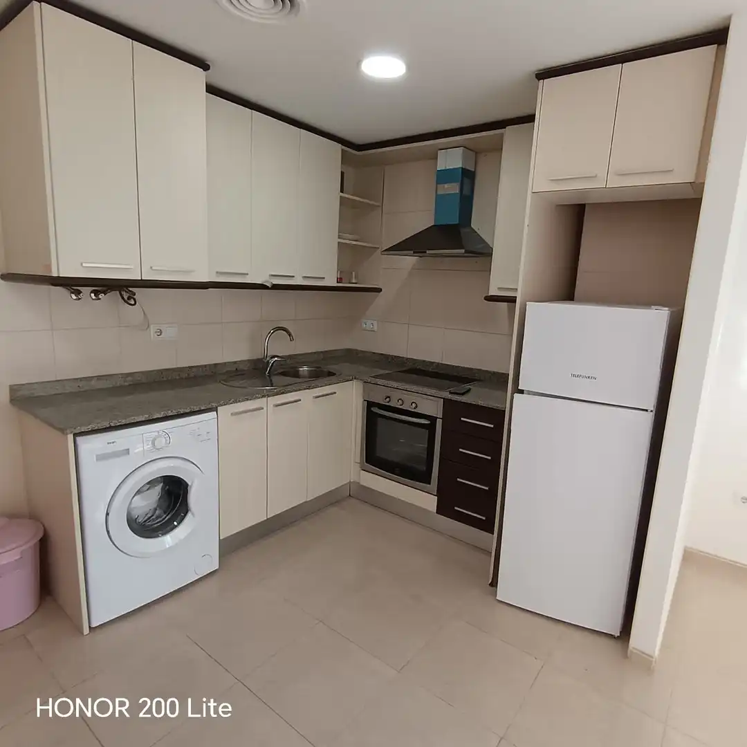 Küche von Wohnung zur Miete in Benicarló mit Klimaanlage, Heizung und Ofen