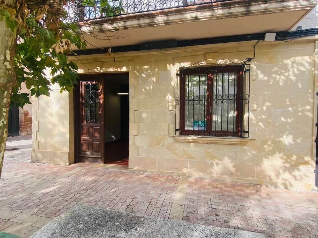 Vista exterior de Local de lloguer en Ezcaray