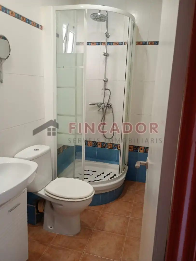 Baño de Piso en venta en Barcelona con Aire acondicionado, Calefacción y Balcón