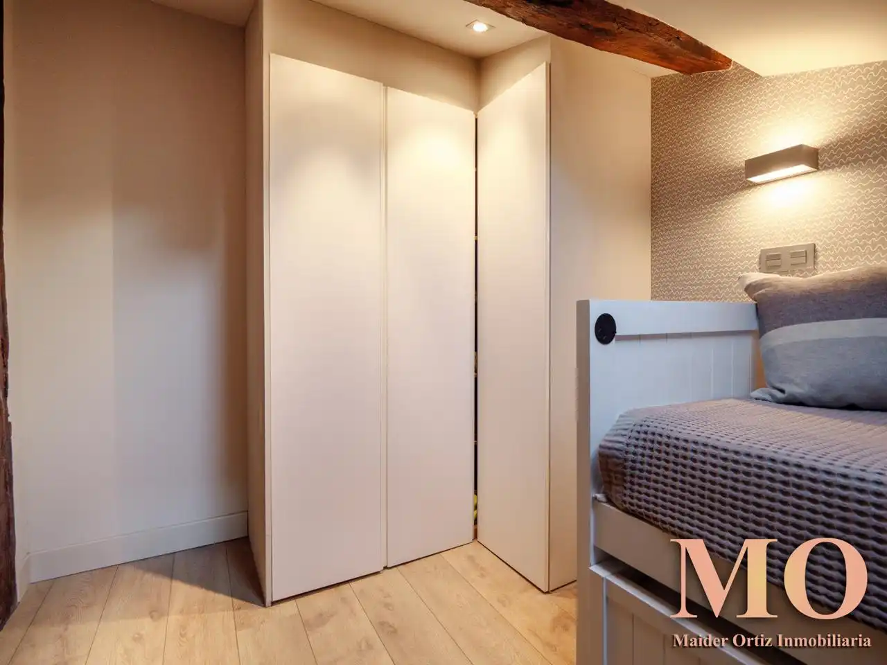 Habitación de Dúplex en venta en Bergara con Calefacción