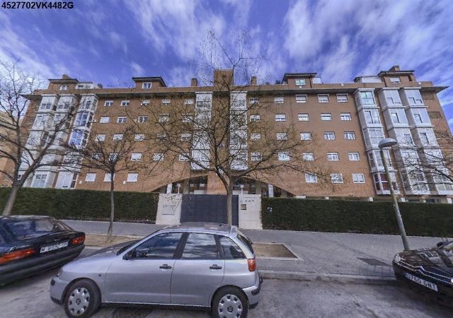 Flat for sale in Sanchinarro, Hortaleza