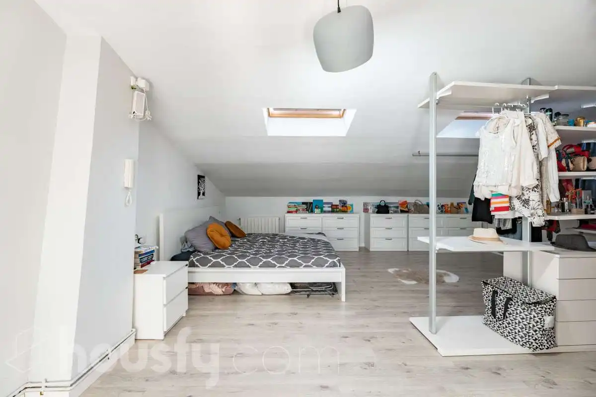 Habitación de Casa o chalet en venta en Viladecans con Balcón