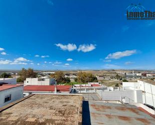 Vista exterior de Casa o xalet en venda en Jerez de la Frontera amb Aire condicionat