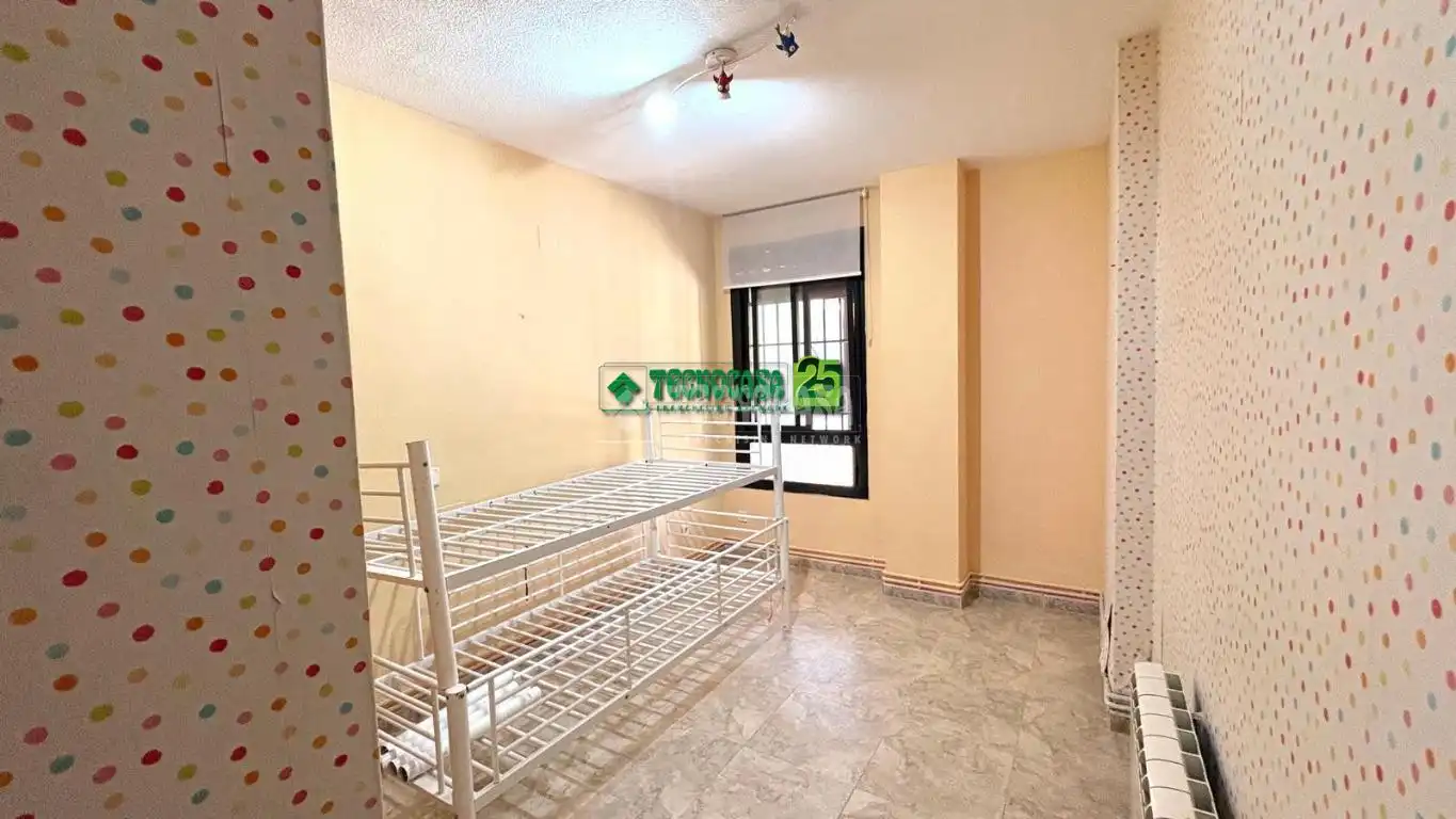 Piso en venta en Yuncler con Aire acondicionado y Calefacción