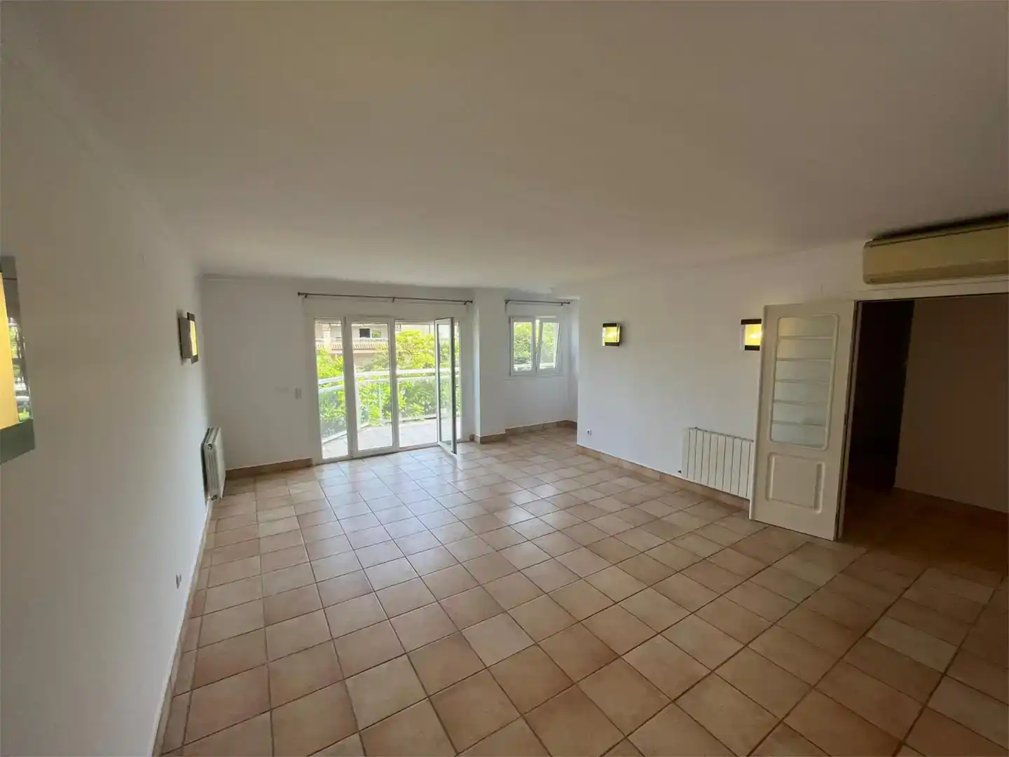 Vista exterior de Dúplex en venda en Jávea / Xàbia amb Aire condicionat i Piscina