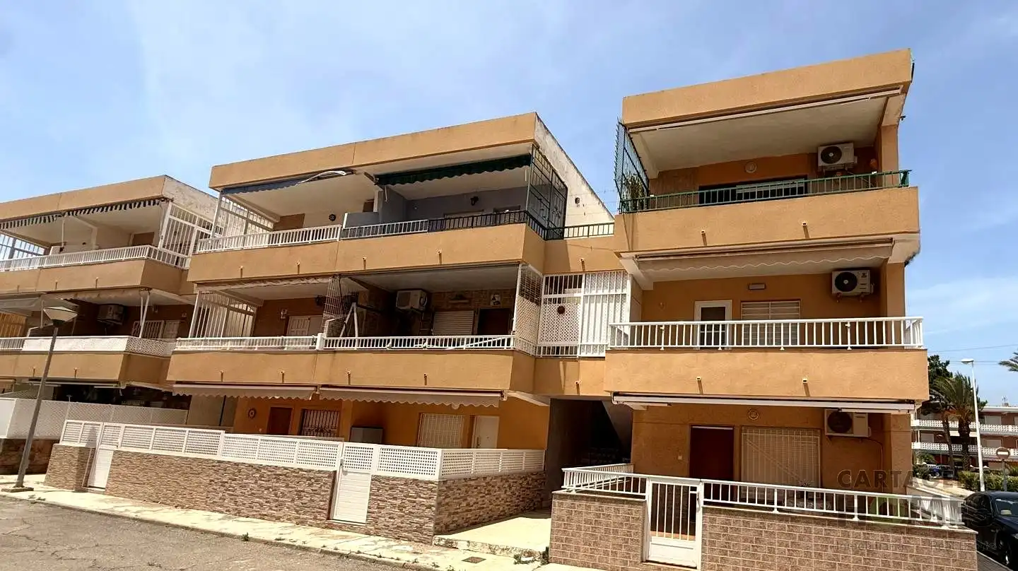 Vista exterior de Piso en venta en Cartagena con Aire acondicionado, Terraza y Amueblado