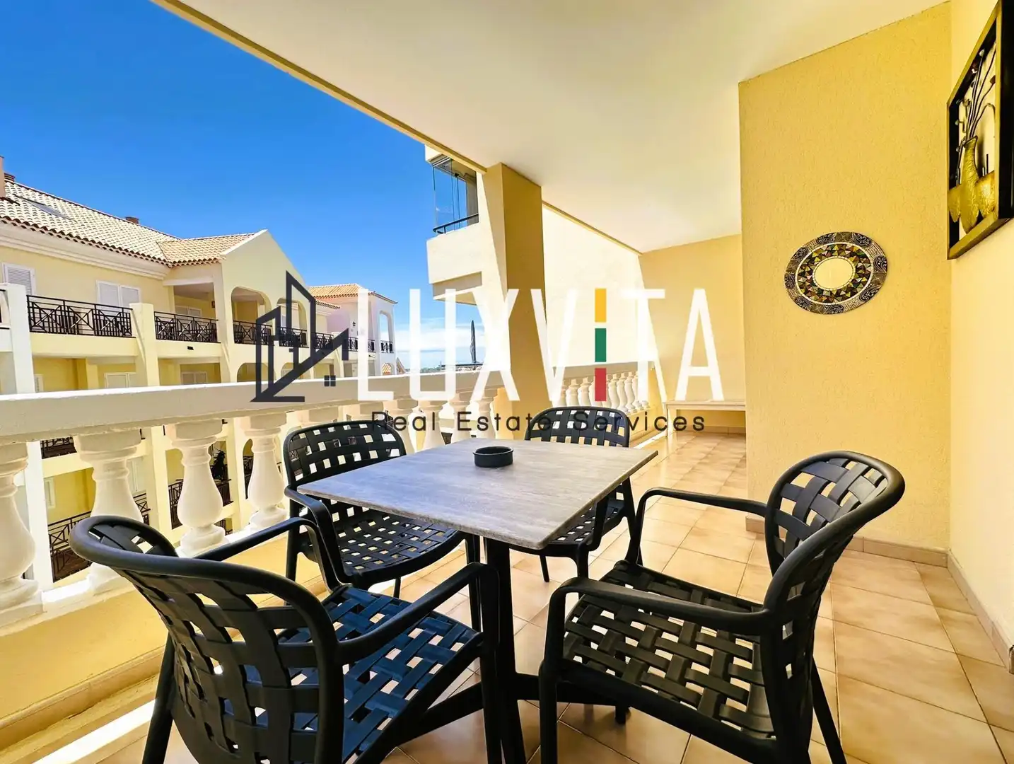 Terrassa de Apartament en venda en Arona amb Jardí privat, Terrassa i Moblat