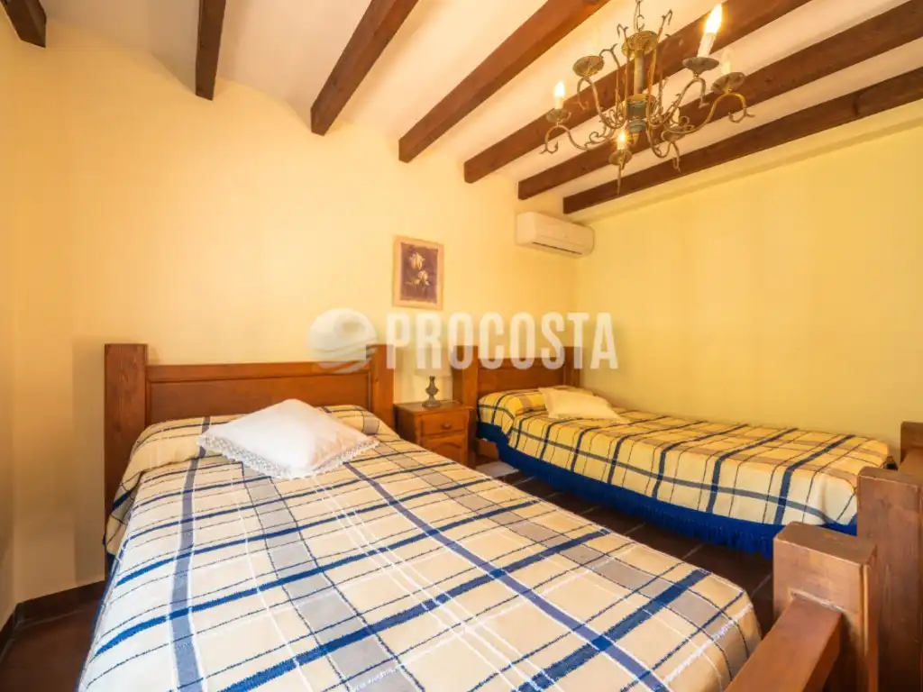 Habitación de Casa o chalet en venta en Jete con Aire acondicionado, Terraza y Piscina