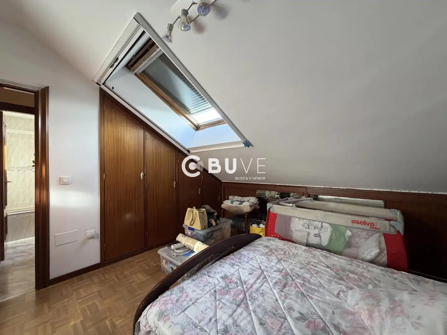 Schlafzimmer von Maisonette zum Verkauf in León Capital  mit Heizung, Terrasse und Abstellraum