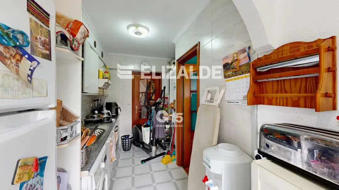 Cuina de Pis en venda en Donostia - San Sebastián  amb Terrassa