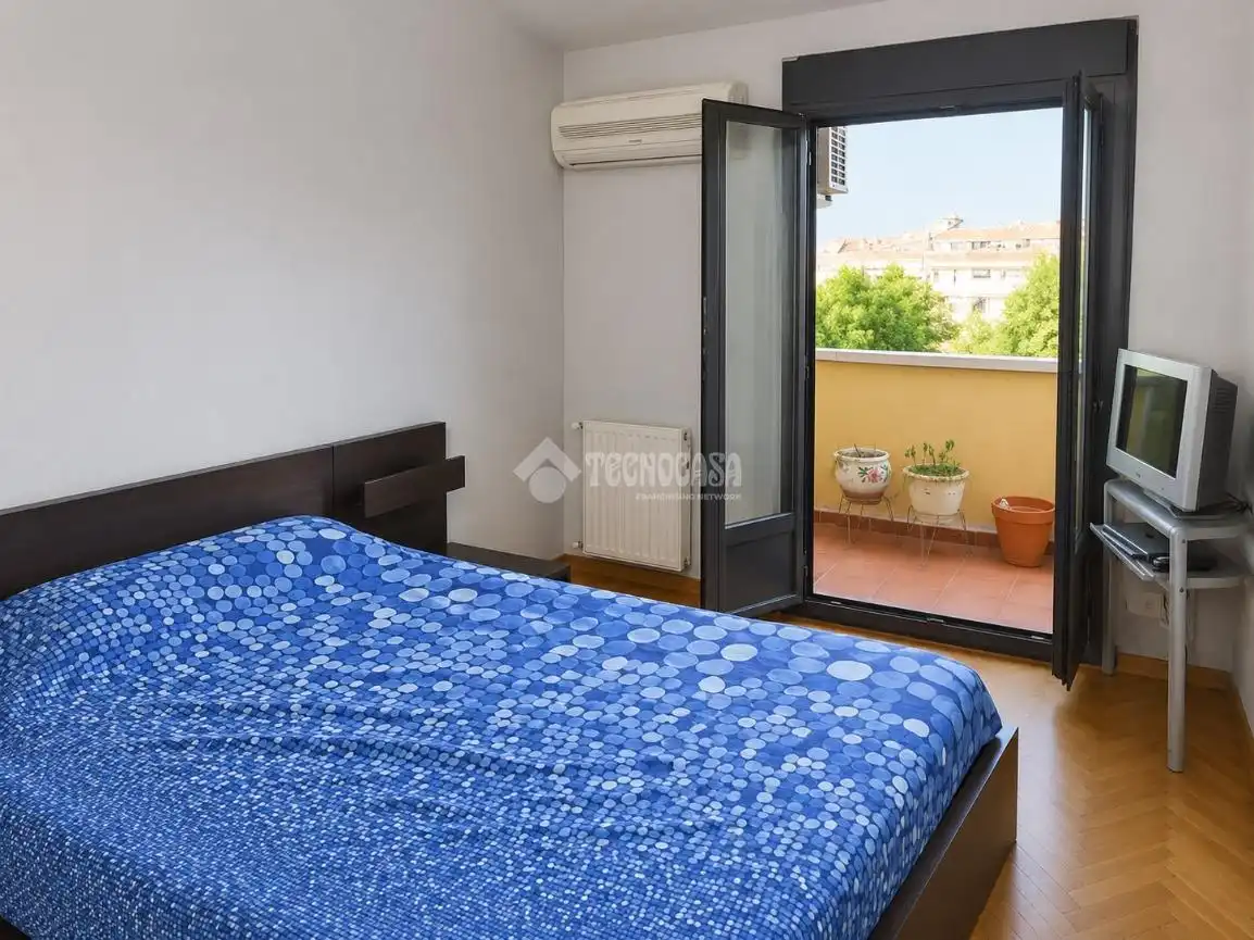 Bedroom of Flat for sale in Pinto  with Air Conditioner, Heating and Parquet flooring