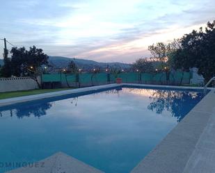 Piscina de Casa o xalet en venda en Vigo  amb Calefacció, Jardí privat i Terrassa