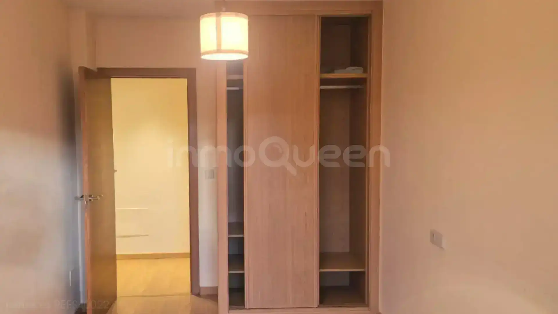 Schlafzimmer von Wohnung zum Verkauf in Barreiros mit Heizung, Terrasse und Möbliert