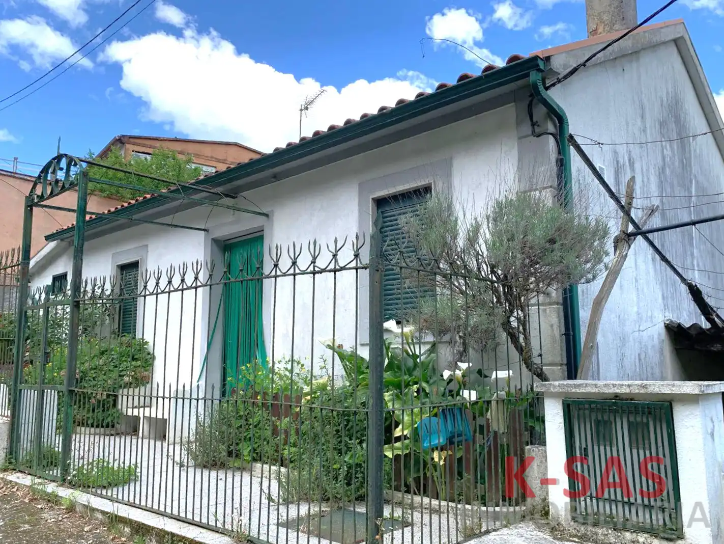 Exterior view of Houses for sale in Lobios  with Furnished