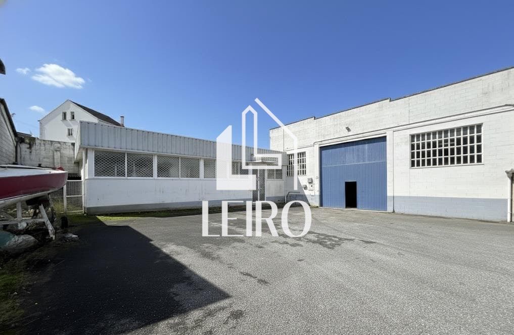 Exterior view of Industrial buildings for sale in Vilagarcía de Arousa