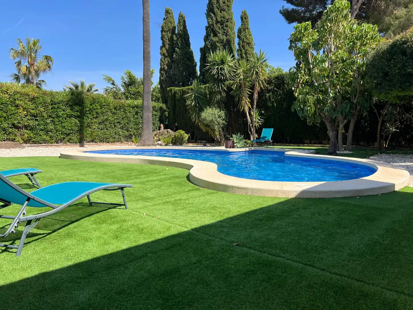 Piscina de Casa o chalet en venta en Benidorm con Aire acondicionado, Jardín privado y Piscina
