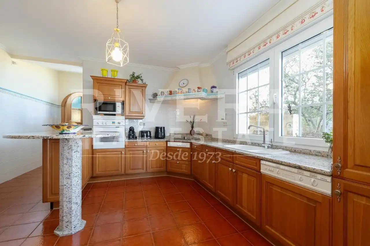 Cocina de Casa o chalet en venta en Cangas  con Calefacción, Jardín privado y Amueblado