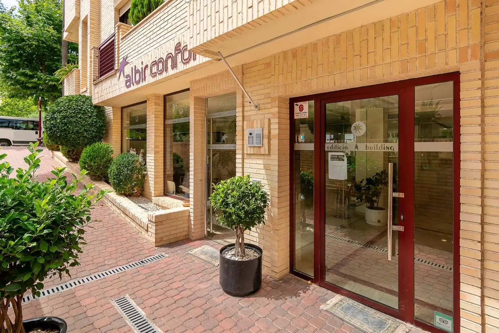 Apartamento de alquiler en L'Alfàs del Pi con Aire acondicionado, Terraza y Amueblado