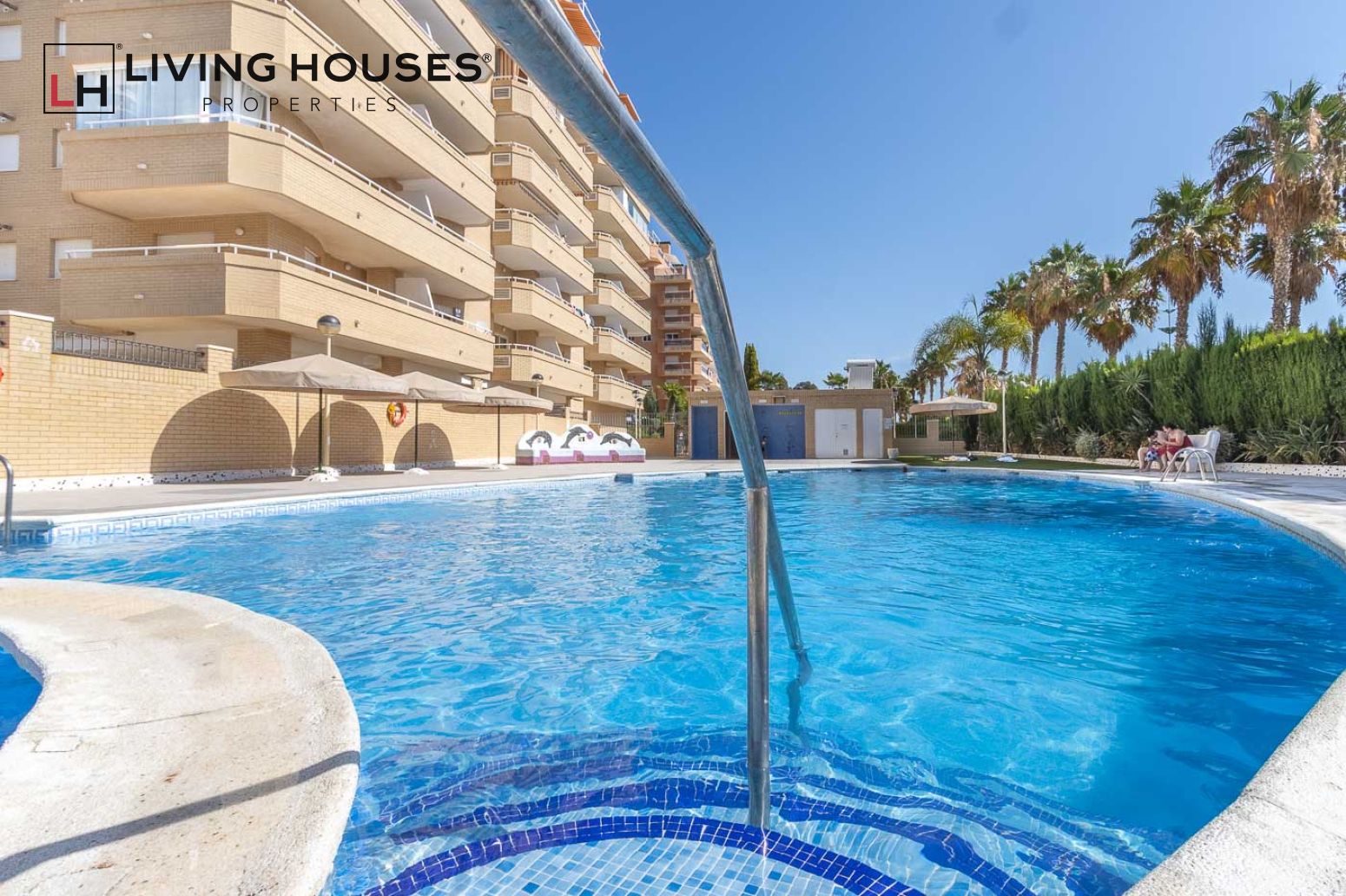Piscina de Pis en venda en Oropesa del Mar / Orpesa amb Aire condicionat, Calefacció i Jardí privat