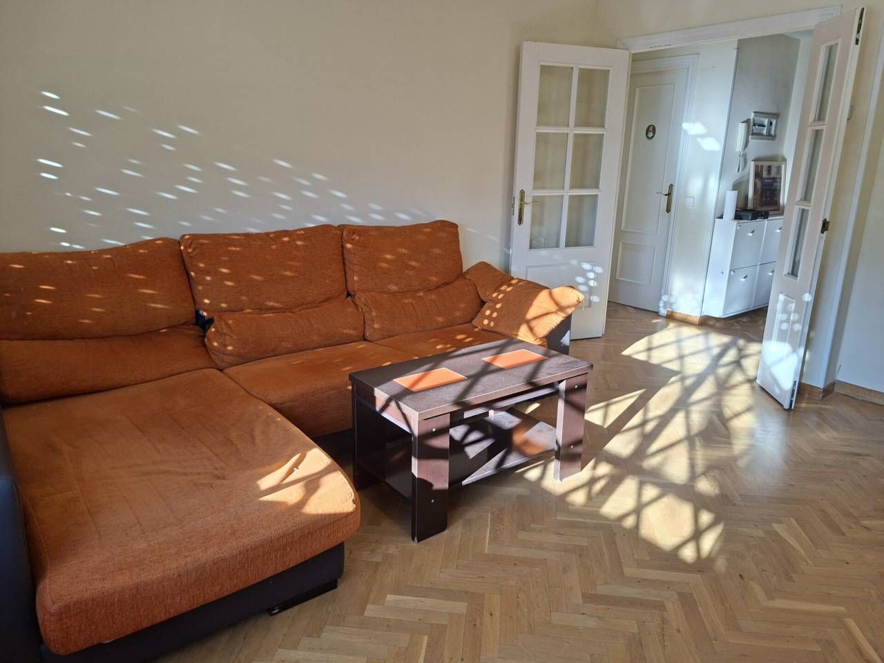 Living room of Flat for sale in Moralzarzal  with Heating, Parquet flooring and Storage room