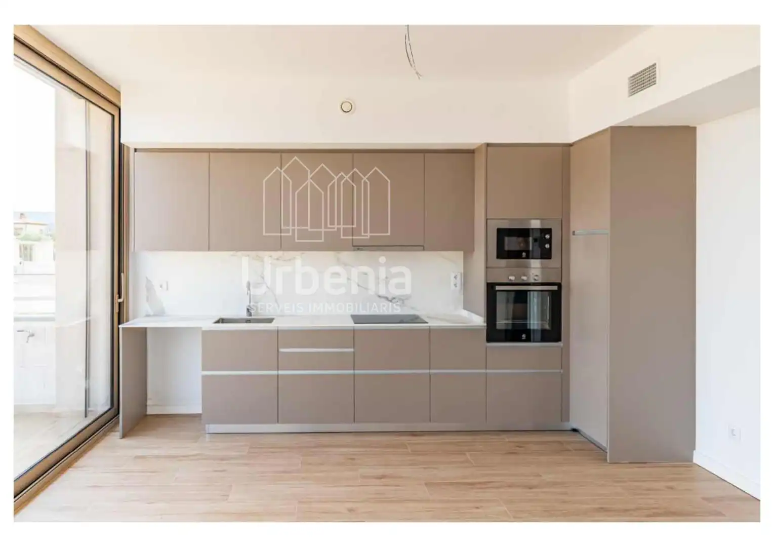 House with garden for sale in Poble, imagen 8