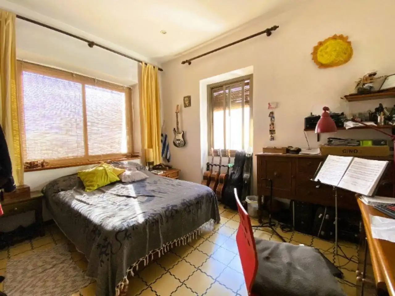 Houses for sale in Calle Carnisseria, Centre