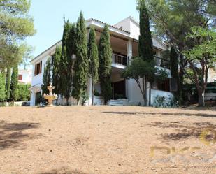 Vista exterior de Casa o xalet en venda en Benicasim / Benicàssim amb Terrassa