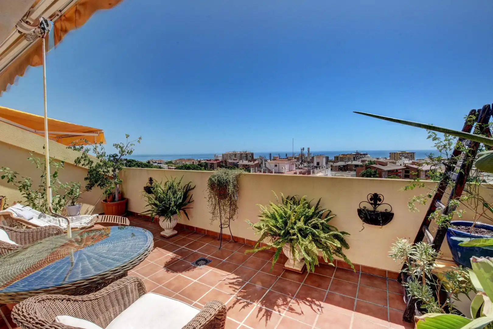 Ático con ascensor en venta en Calle las Flores, imagen 2