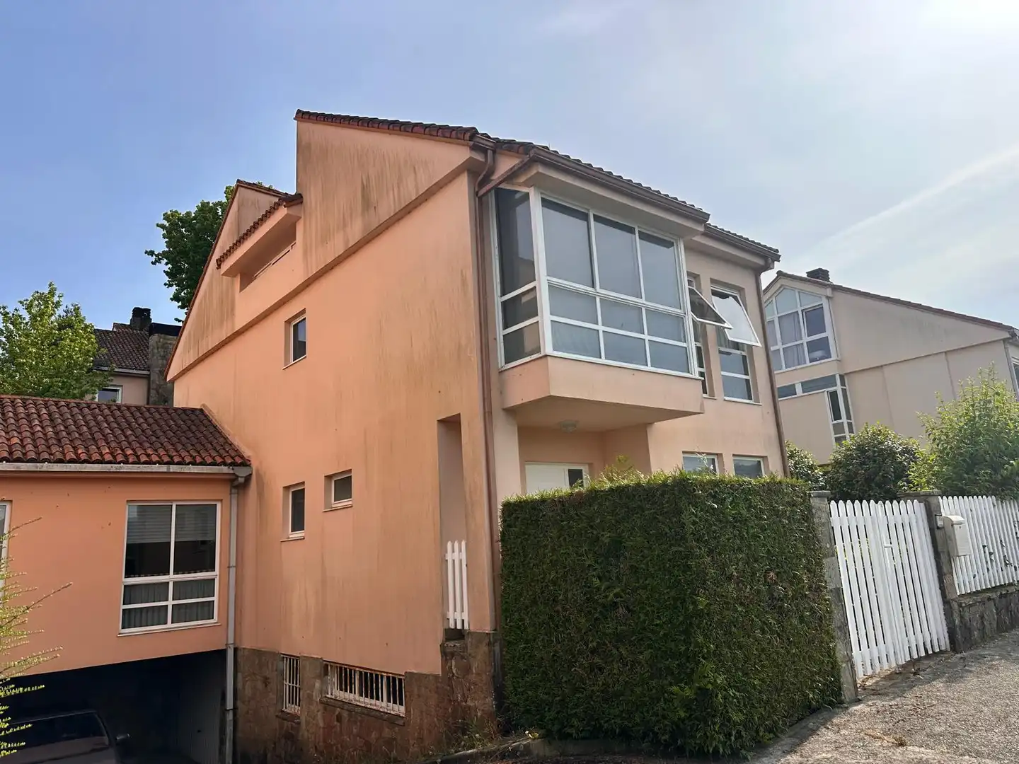 Exterior view of Detached homes for sale in Brión  with Heating, Private garden and Parquet flooring