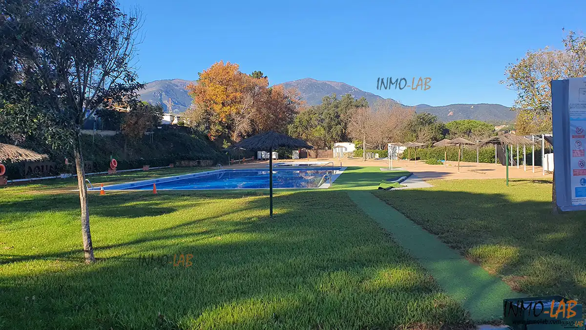 Piscina de Casa o xalet en venda en Gualba amb Aire condicionat, Calefacció i Jardí privat
