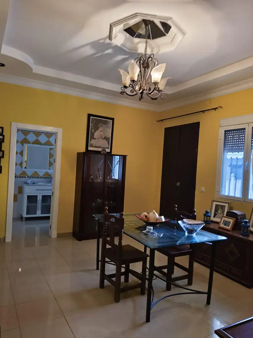 Comedor de Casa adosada en venta en Pilas con Aire acondicionado y Terraza