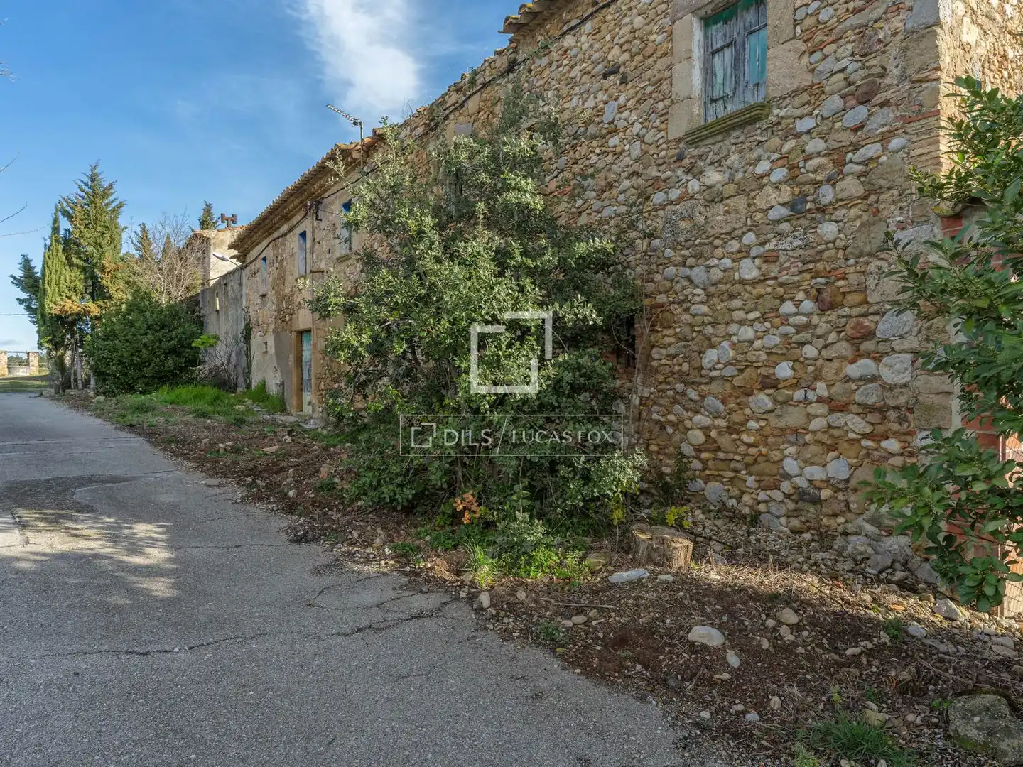 Casa rústica amb jardí en venda a Pontós, imagen 4
