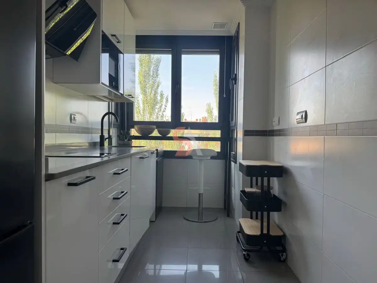 Küche von Wohnung zur Miete in Valladolid mit Heizung, Möbliert und Gemeinschaftspool