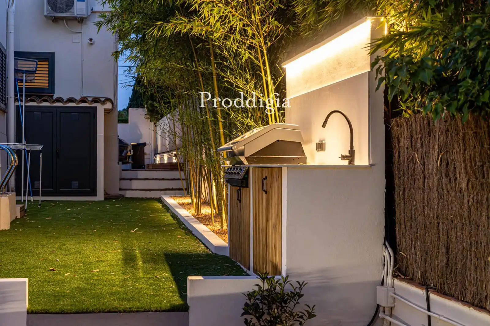 Garden of Houses for rent in Sant Cugat del Vallès  with Air Conditioner, Swimming Pool and Alarm