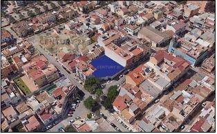 Terreno residencial en Venta en Calle Balbina Valverde, Málaga, Spain, -1 en Barrio de Ciudad Jardín