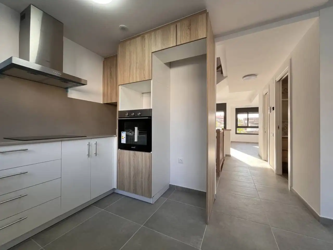 Küche von Wohnung zum Verkauf in Caldes de Montbui mit Klimaanlage, Heizung und Privatgarten