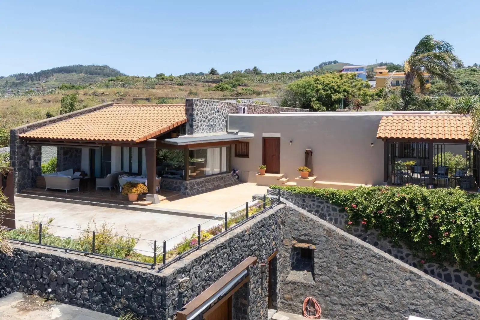Vista exterior de Casa o chalet en venta en Tacoronte con Calefacción, Jardín privado y Terraza