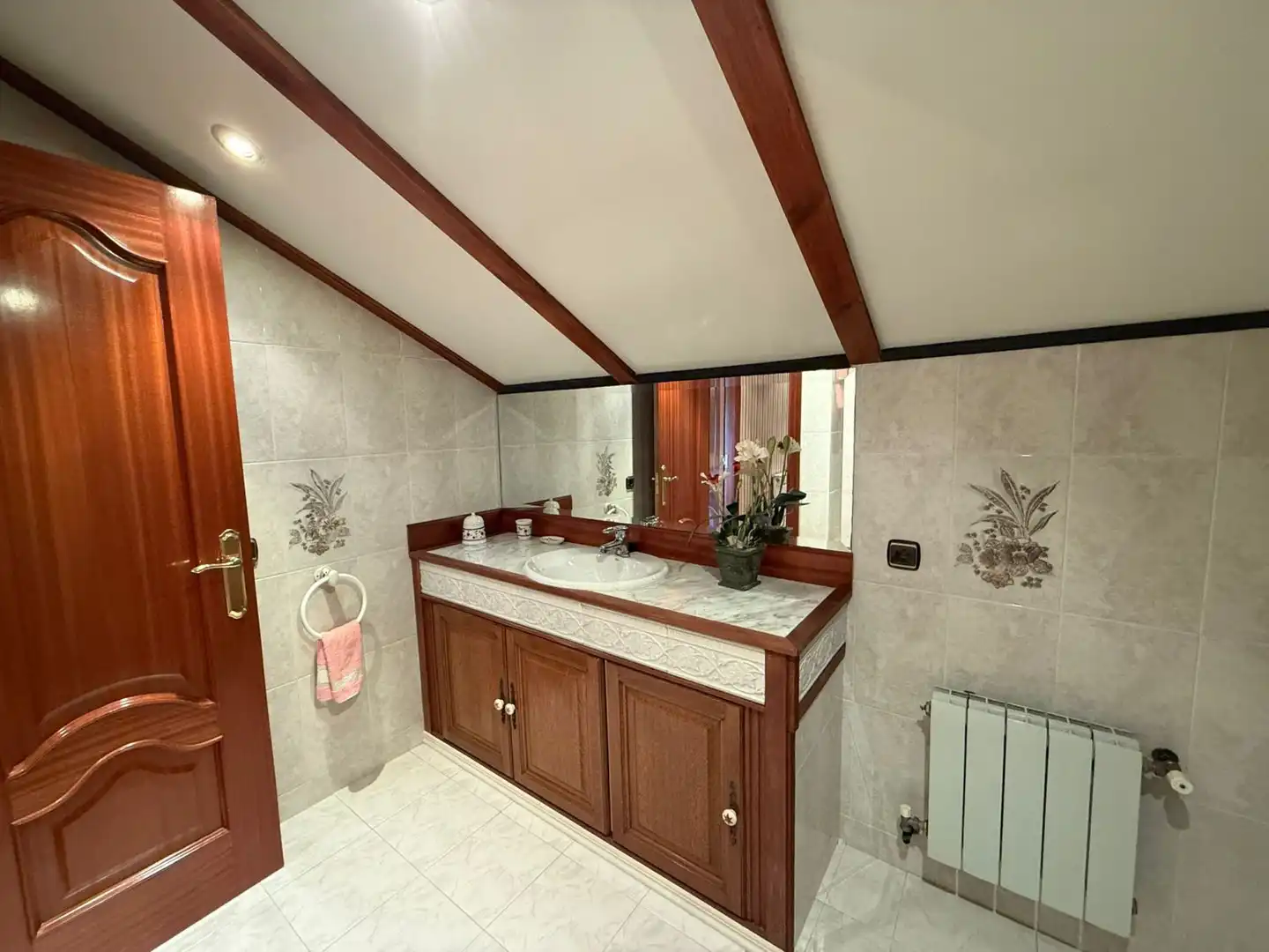 Baño de Casa o chalet en venta en Valle de Mena con Calefacción, Terraza y Trastero
