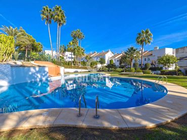 Maison mitoyenne avec jardin à vendre à Benamara - Atalaya