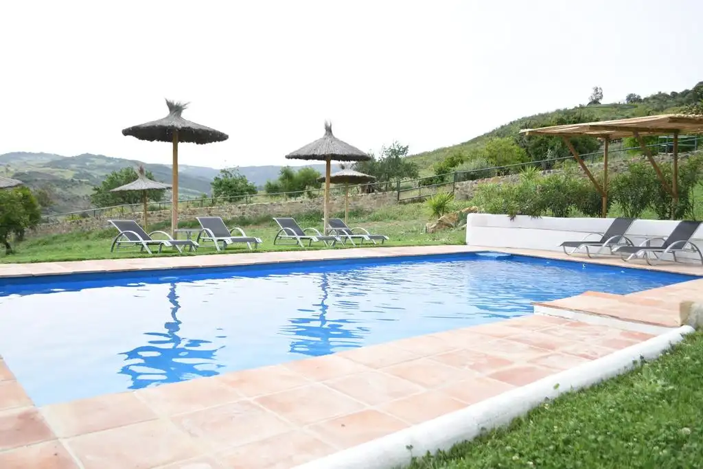 Piscina de Casa o chalet en venta en Grazalema con Aire acondicionado, Calefacción y Jardín privado
