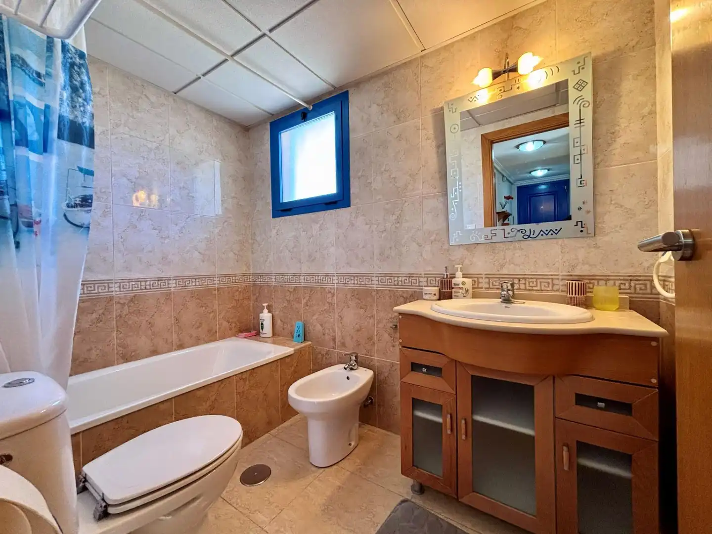Bathroom of Flat for rent in Guardamar del Segura  with Air Conditioner, Heating and Furnished