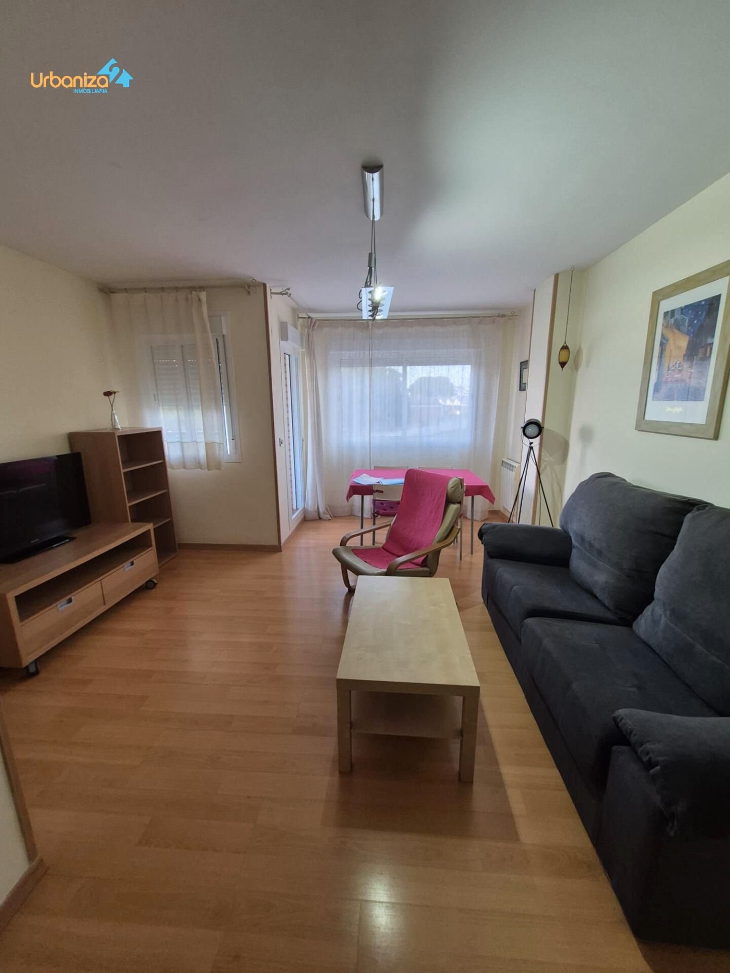 Apartamento en venta en  PINTOR BARJOLA, La Estación