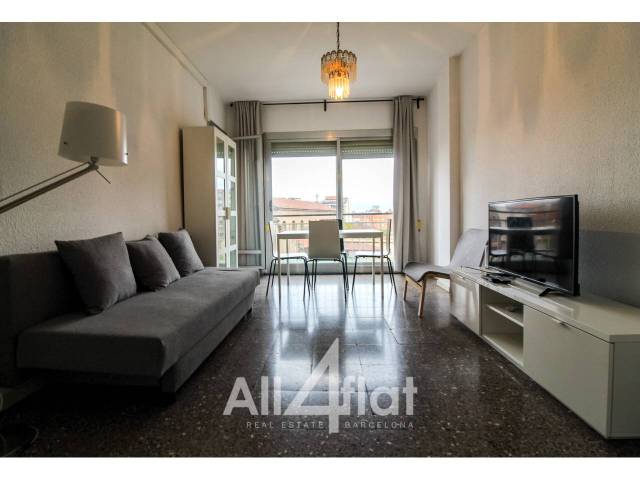 Piso en Alquiler en VALENCIA en El Camp de l'Arpa del Clot