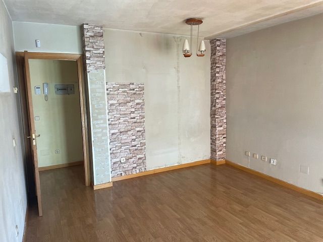 Habitación de Piso en venta en  Madrid Capital