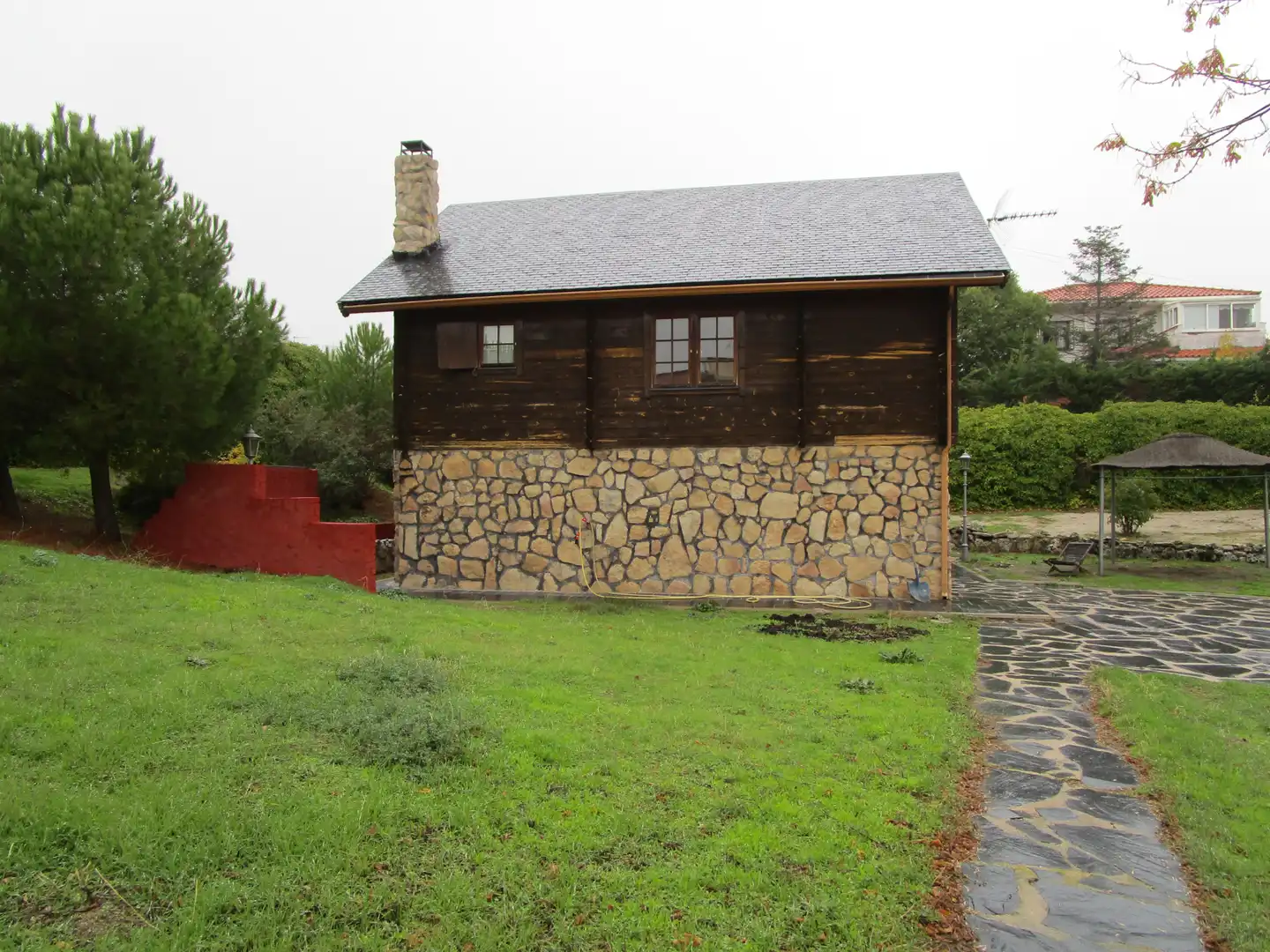 Vista exterior de Casa o xalet en venda en Valdemorillo amb Aire condicionat, Calefacció i Jardí privat