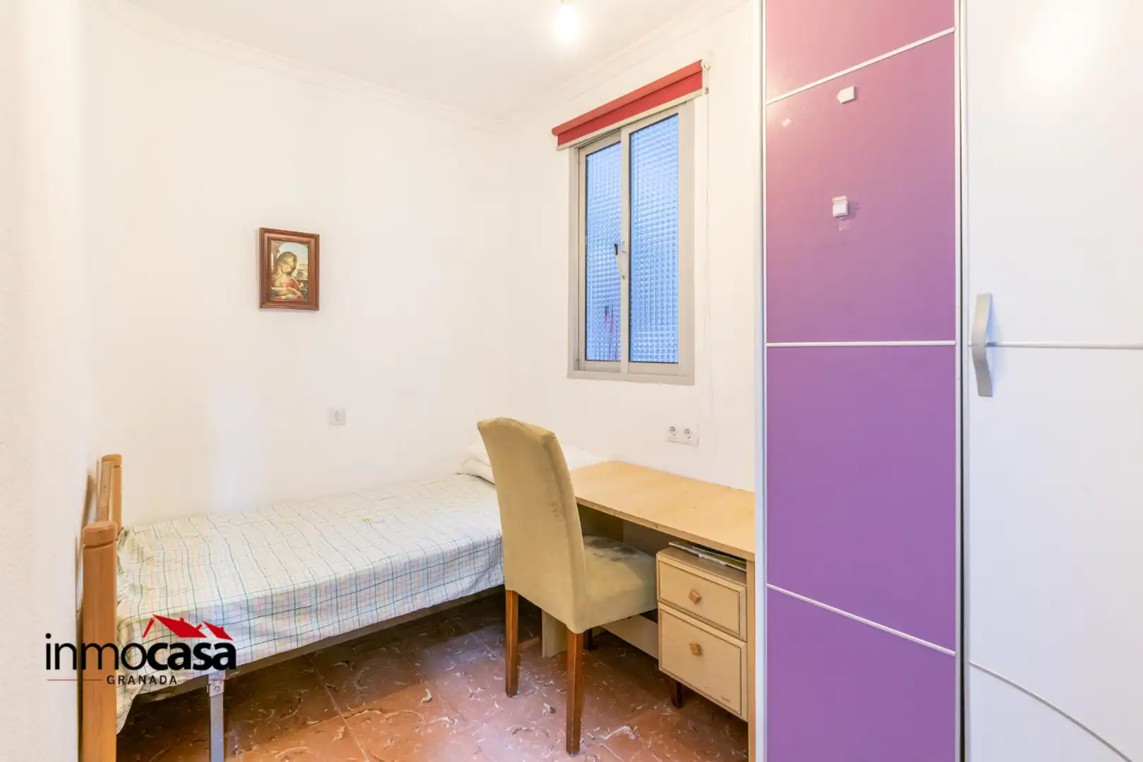 Habitación de Edificio en venta en Granada