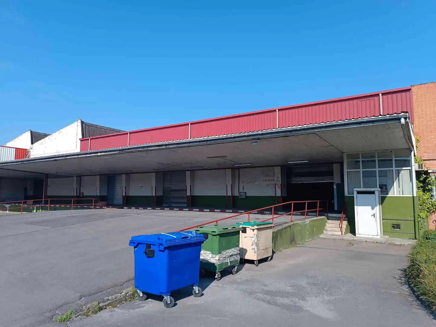 Nave industrial en venta en Derio