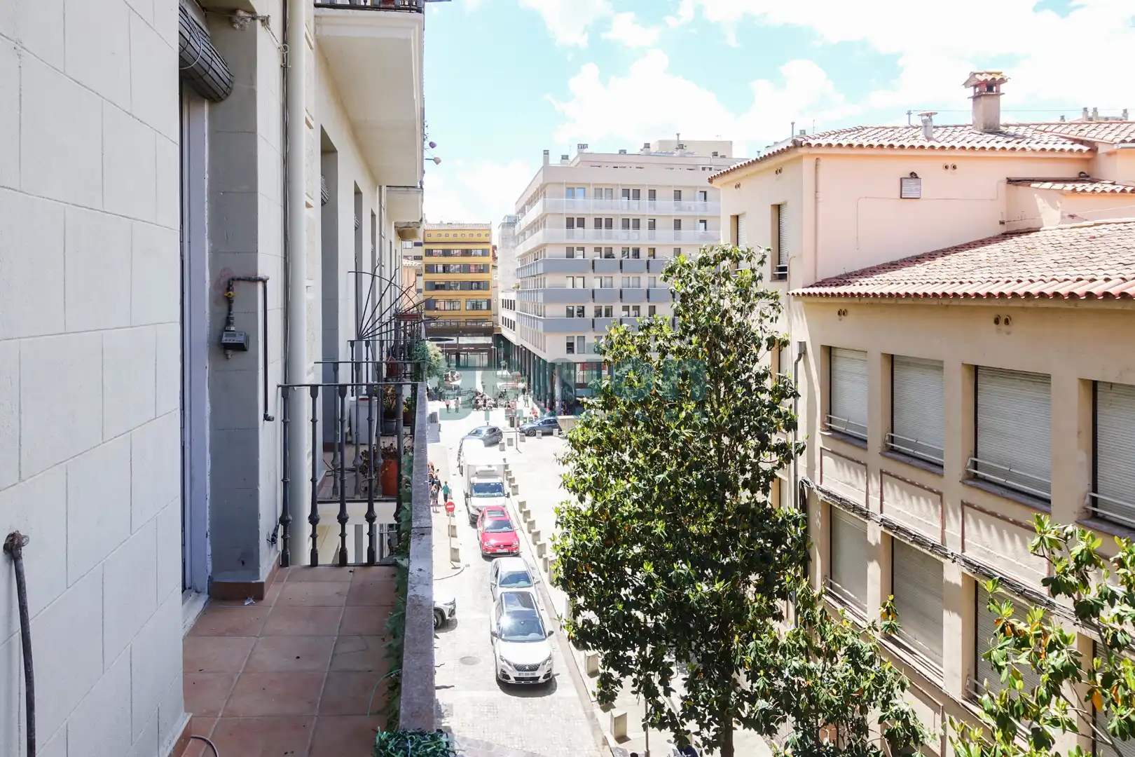 Vista exterior de Piso en venta en Girona con Calefacción, Terraza y Balcón