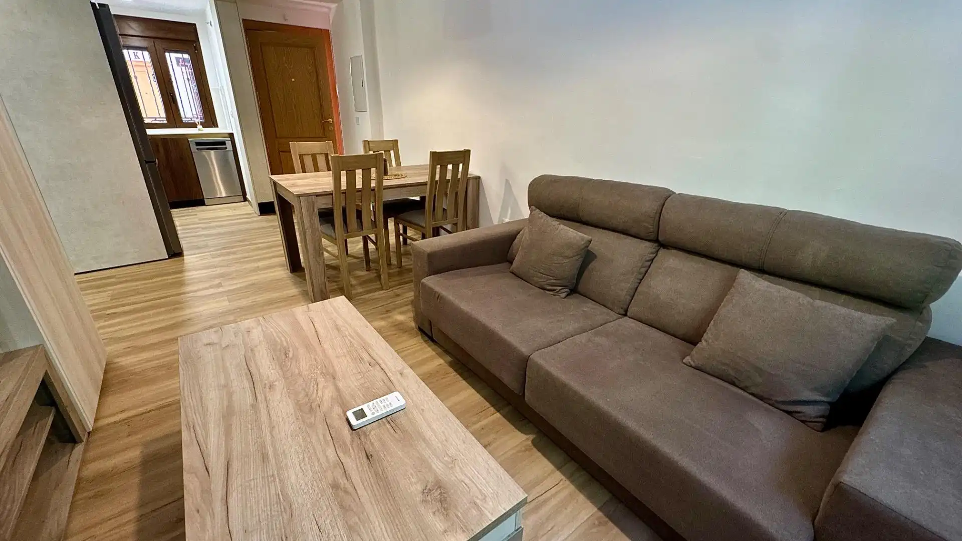 Living room of Flat for rent in Pinos Genil  with Air Conditioner, Heating and Furnished